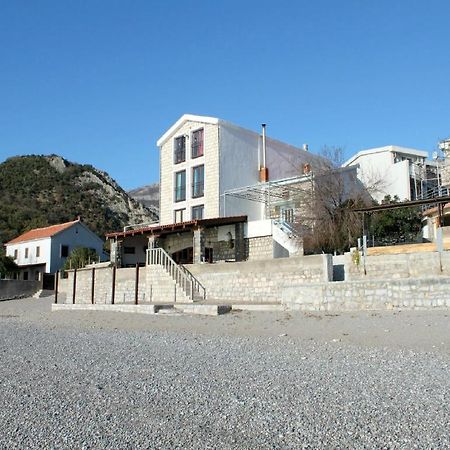 Apartments Galija Petrovac na moru Exterior foto