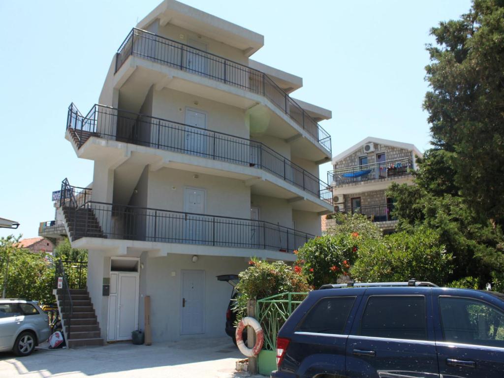 Apartments Galija Petrovac na moru Exterior foto