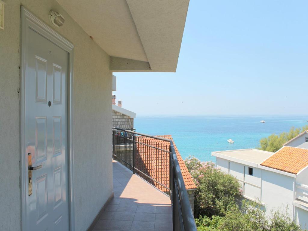 Apartments Galija Petrovac na moru Exterior foto