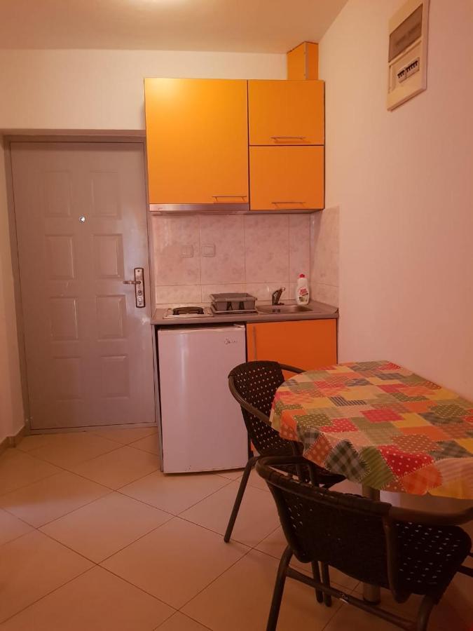 Apartments Galija Petrovac na moru Exterior foto